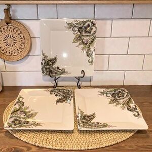 Tabletops Gallery Angela Dinner Plates Set of 3 Ceramic 10.5" Paisley